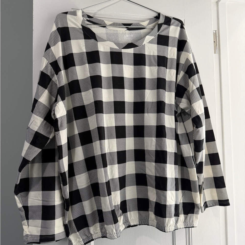 Lands' End Black and Ivory Plaid Women's Pajama/Lounge Shirt